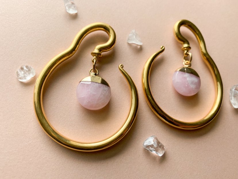 Gold Steel Hangers With Rose Quartz Pendant