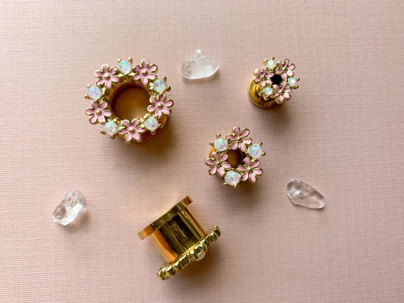 Pink Daisy Screw Tunnels